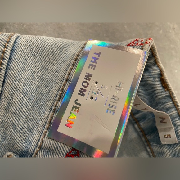 NWT Tinseltown Size 5 Pizza Embroidered Distressed Curvy Hi Rise Skinny Jeans - Picture 13 of 15